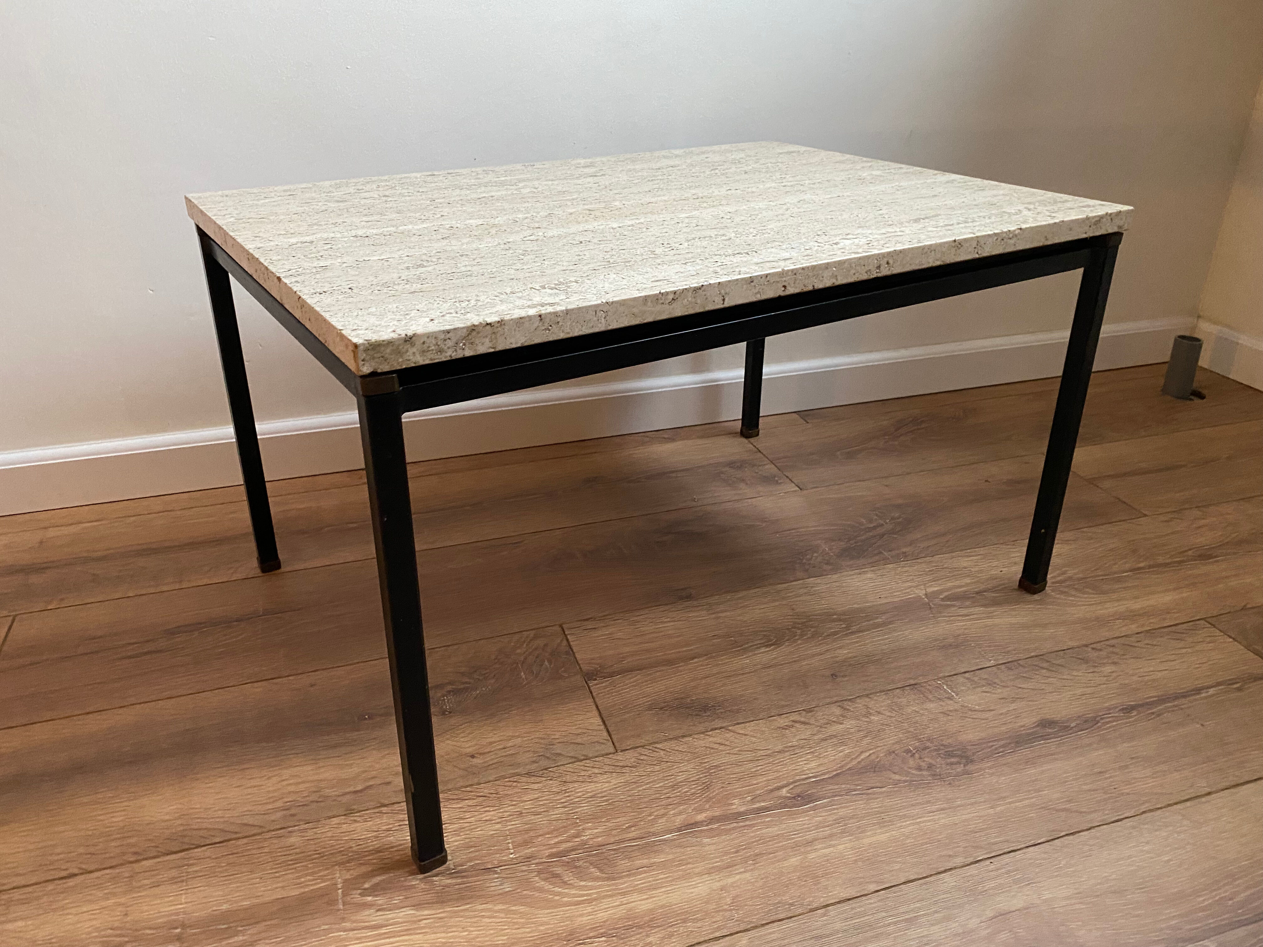 Table italienne en laiton travertin et acier ou table basse, années 1960