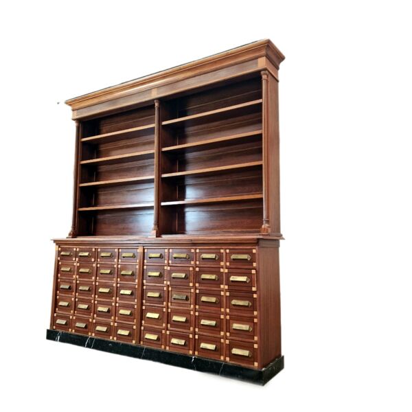 Grand cabinet d’apothicaire en acajou ancien, armoire de pharmacie Art Déco, bibliothèque
