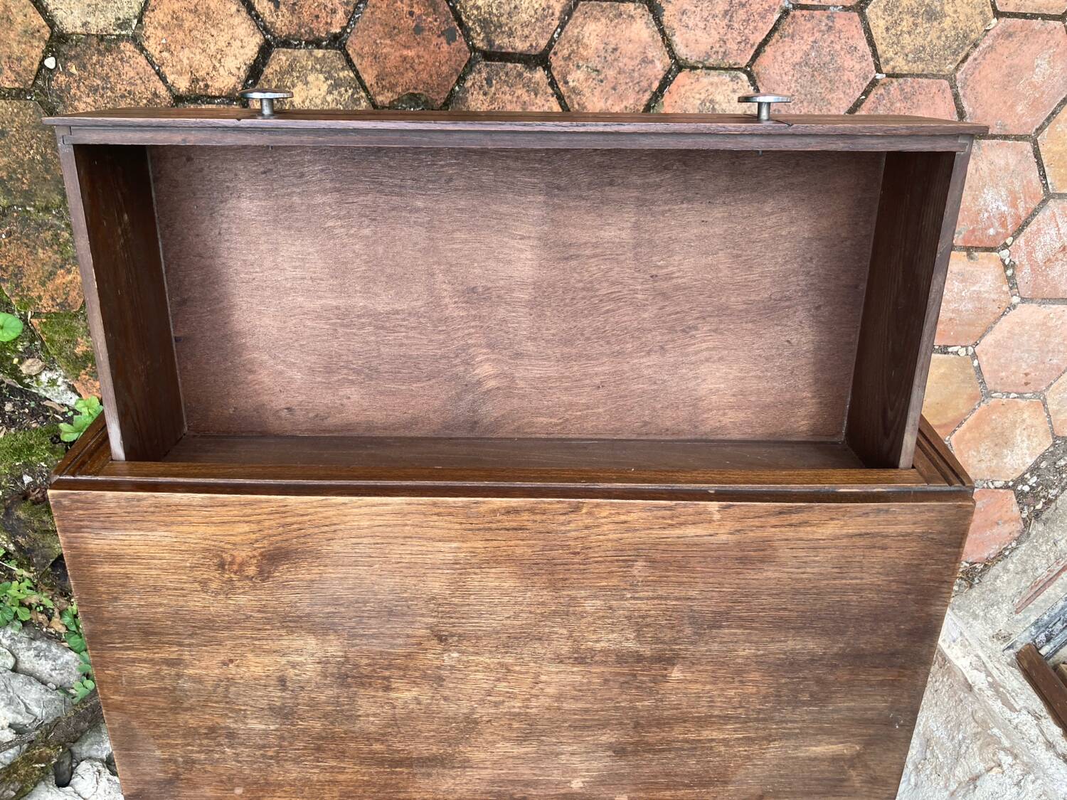 Vintage chest of drawers