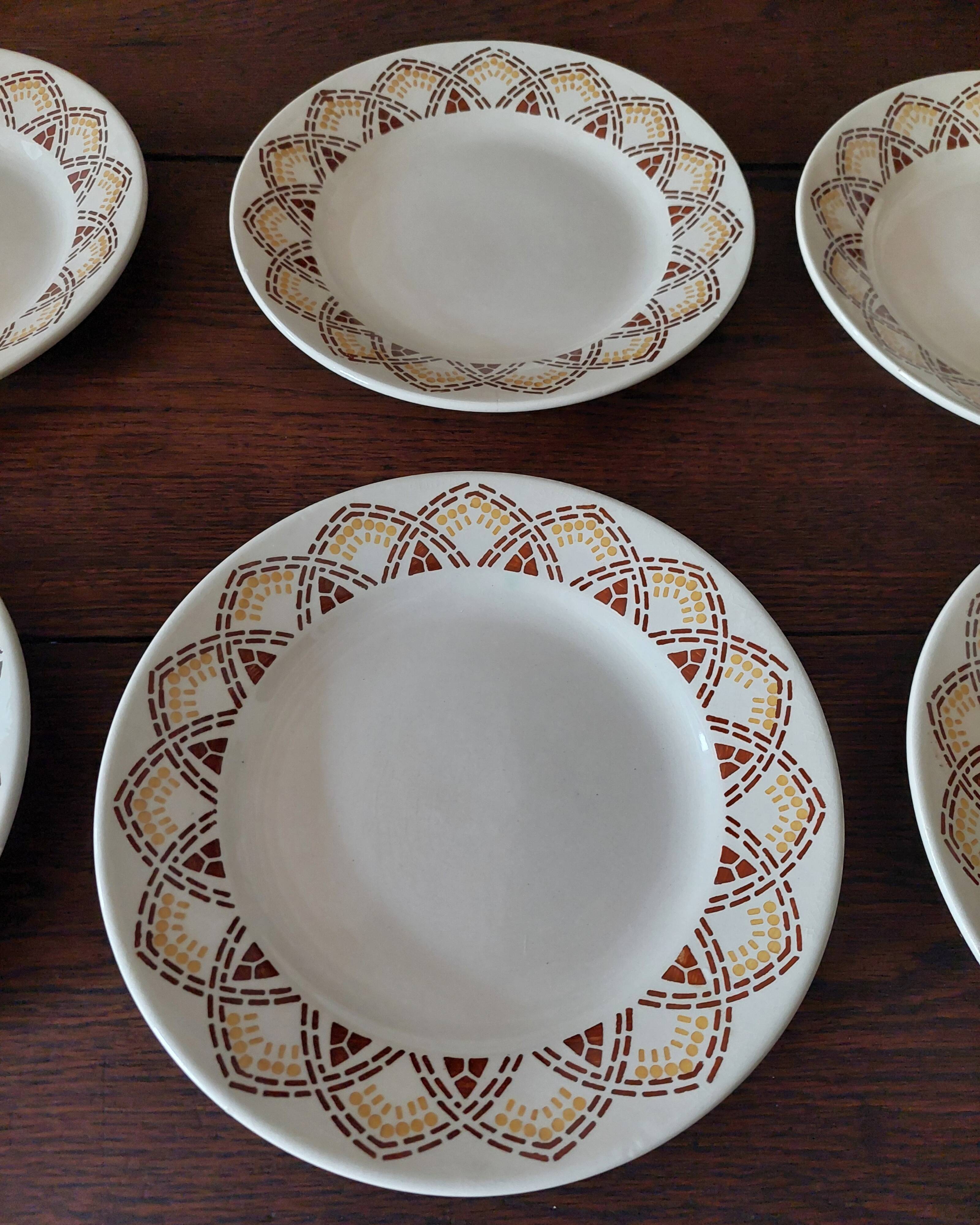 Flat plates set of six HBC Choisy le Roi Elianne decor