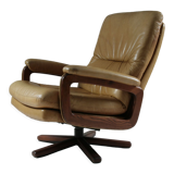 Leather lounge chair by André Vandenbeuck