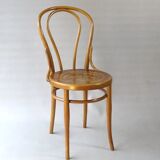 Vienna bistro chair N°18 wood-curved by KOHN, 1910 wooden seat,