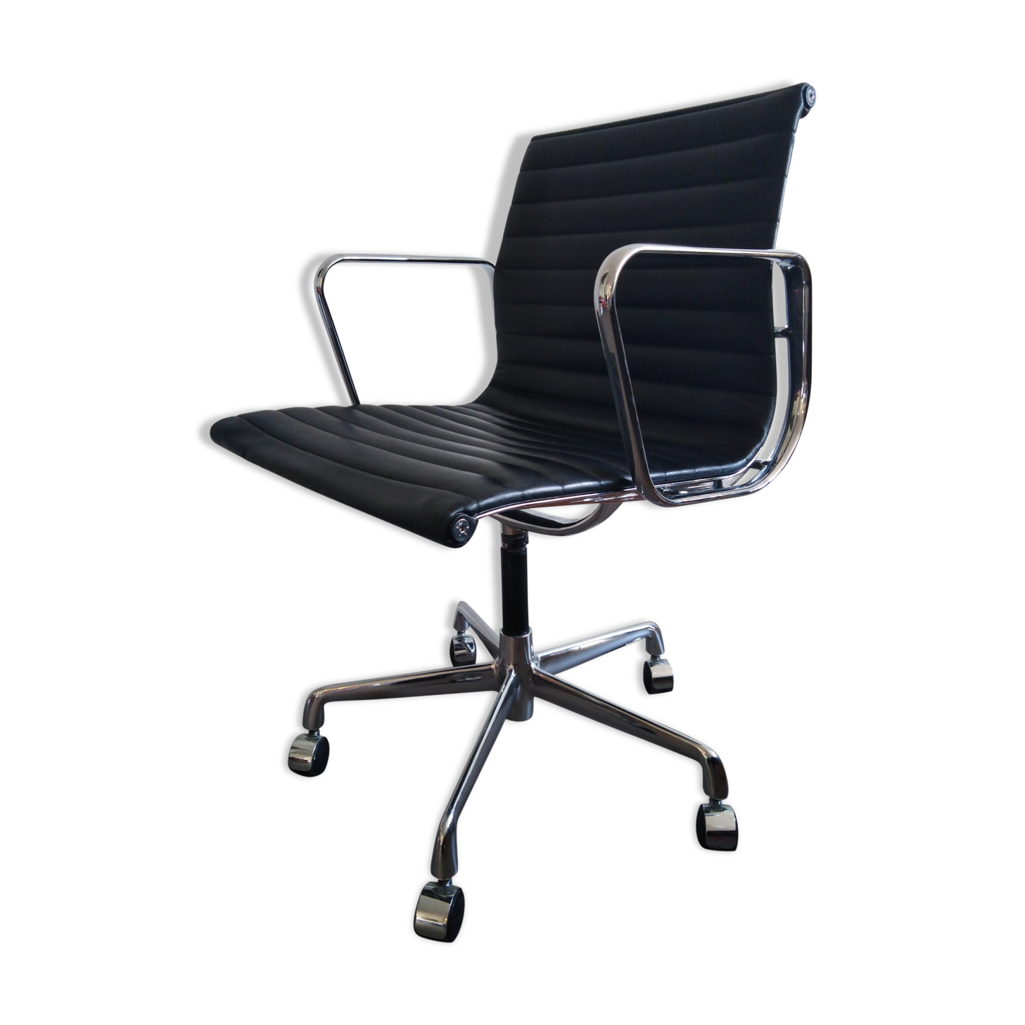 ICF EA108 armchair by Charles and Ray Eames