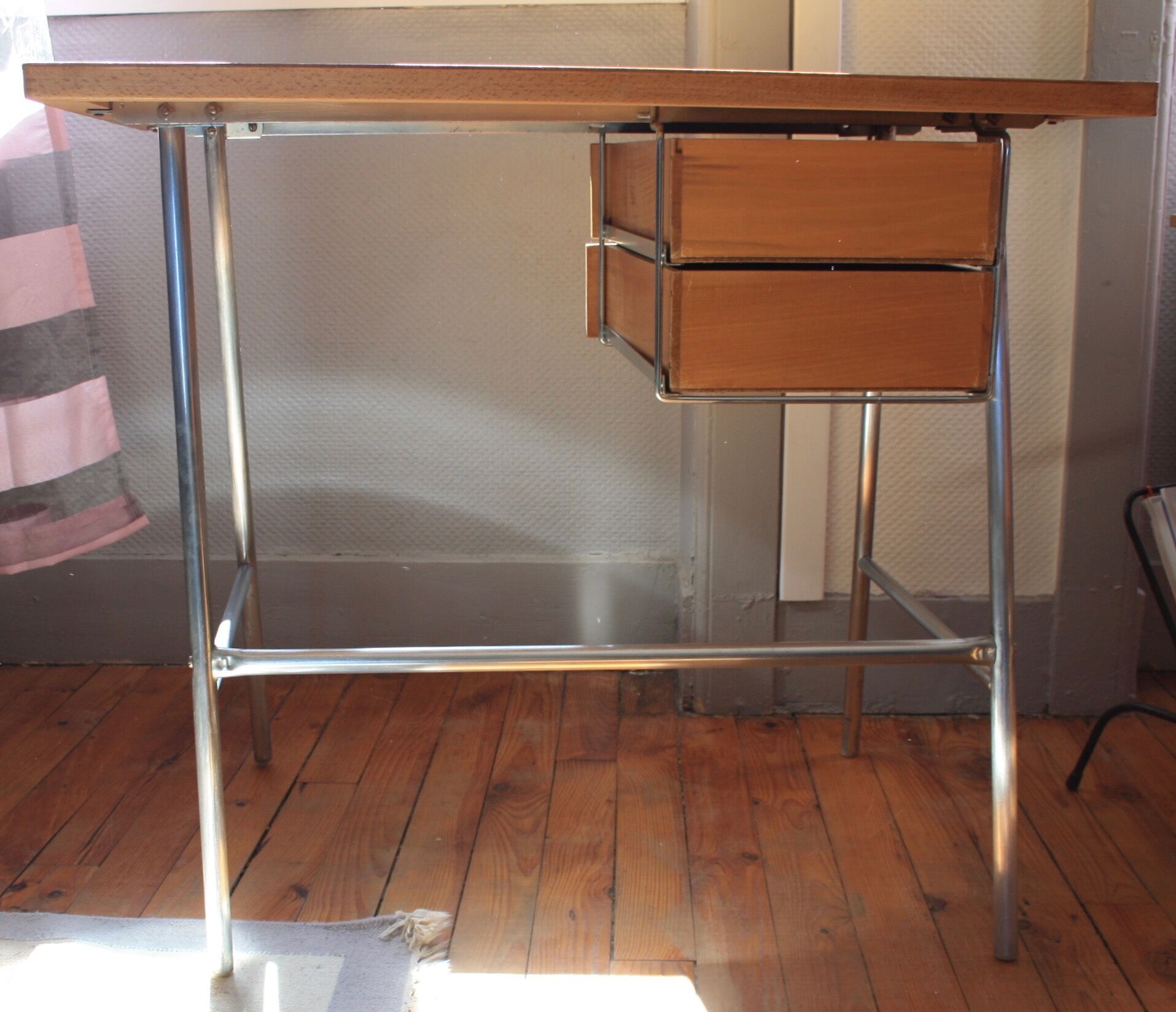 Bureau moderniste métal bois