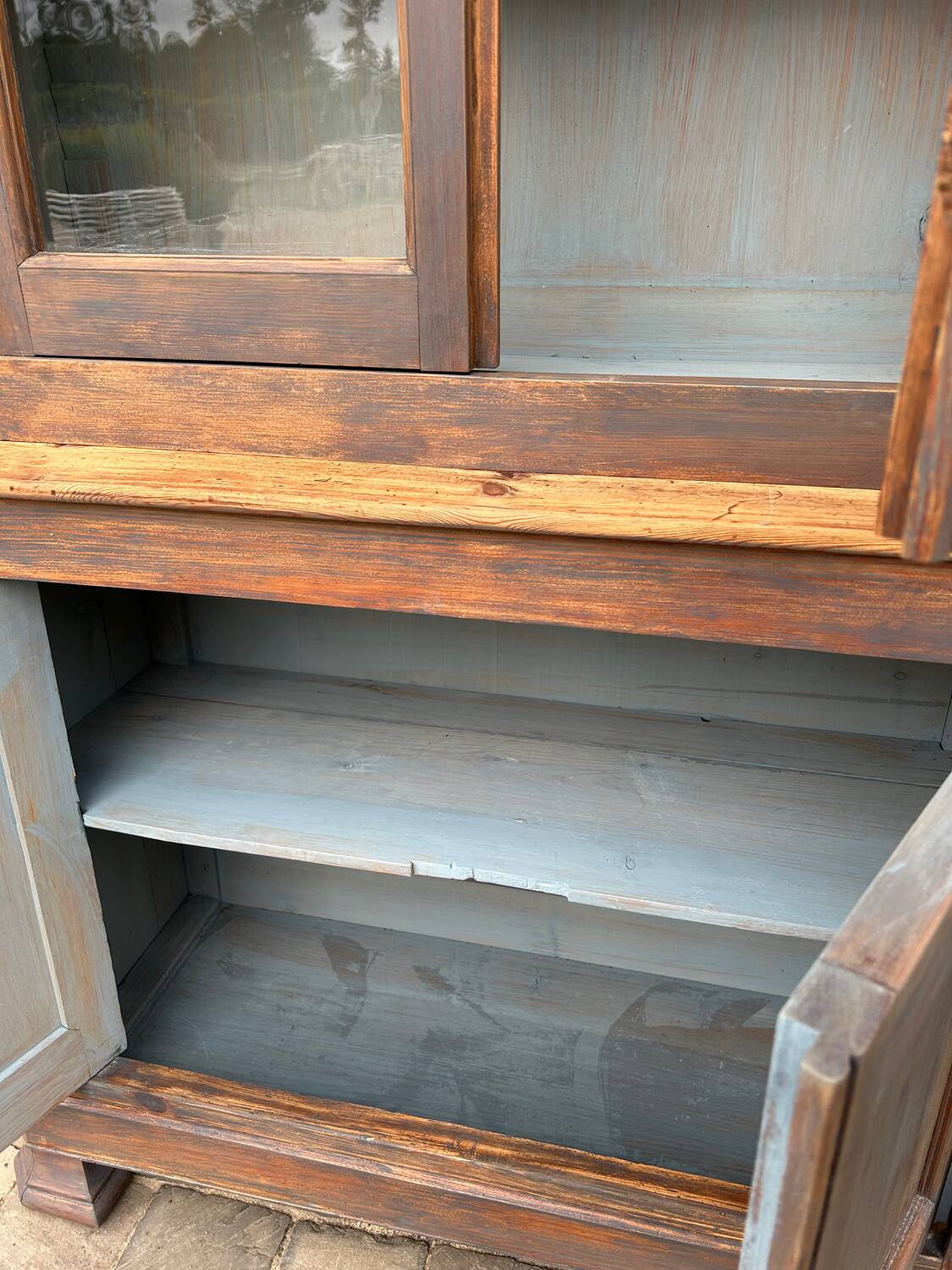 Small antique dresser in gray wood color
