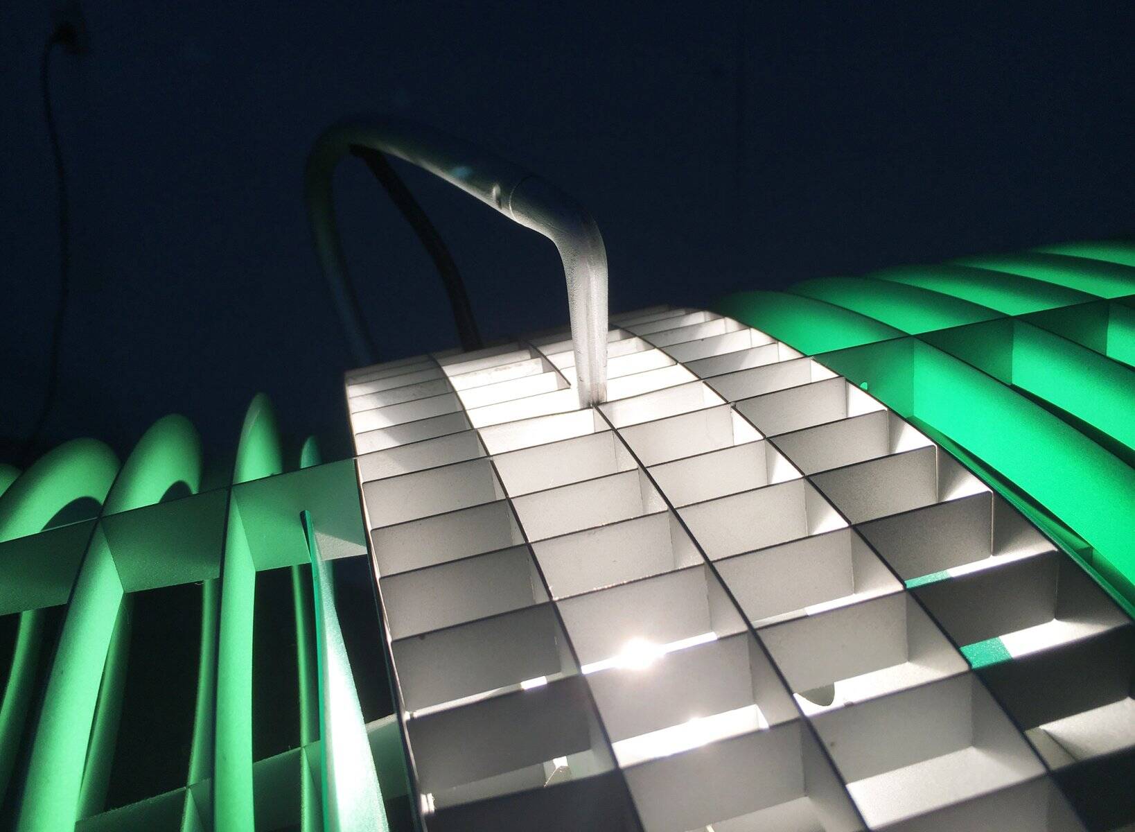 Titania Terra floor lamp, postmodern Italian design by Alberto Meda and Paolo Rizzatto for Luceplan.