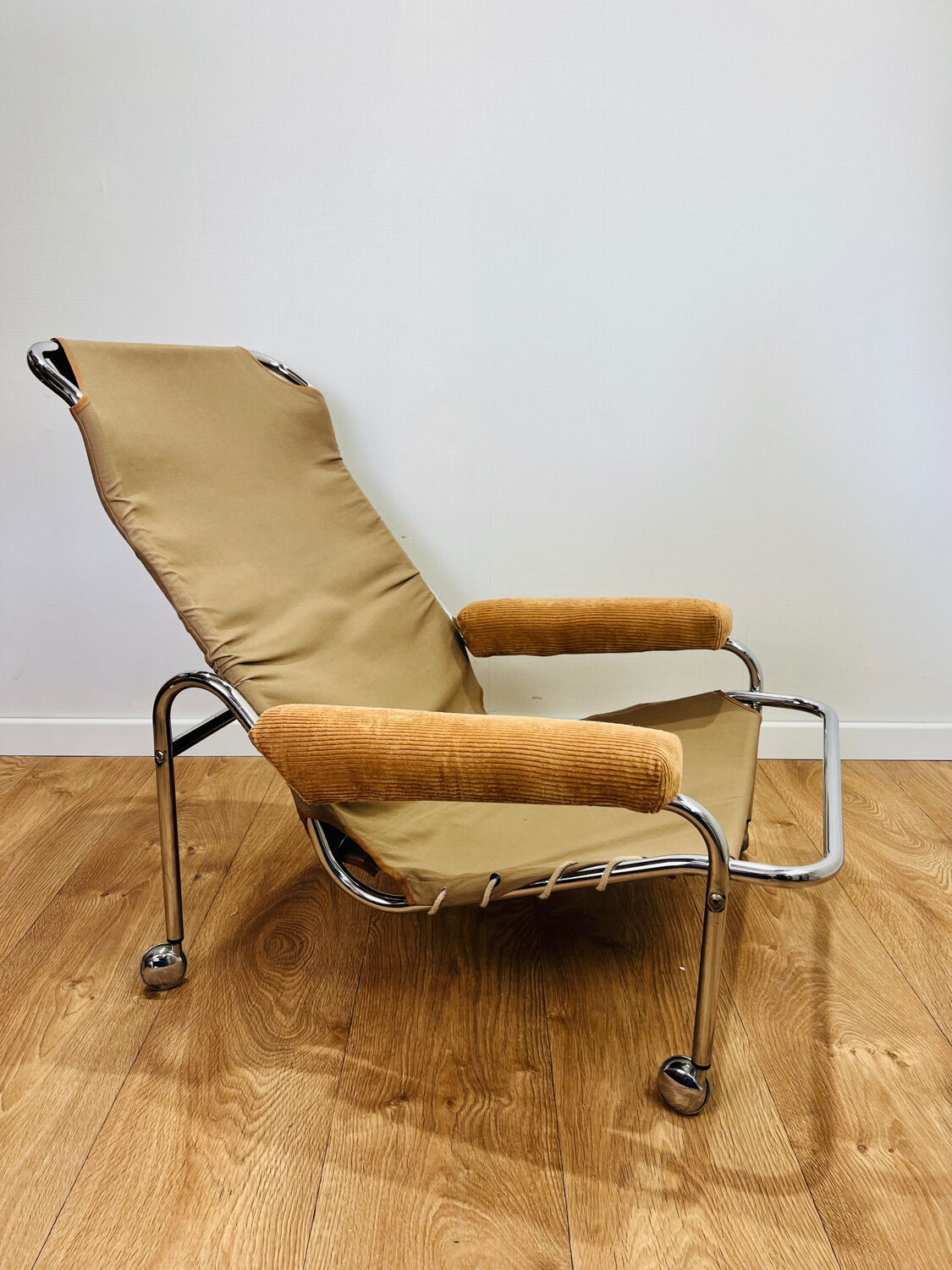 Häger ikea armchair