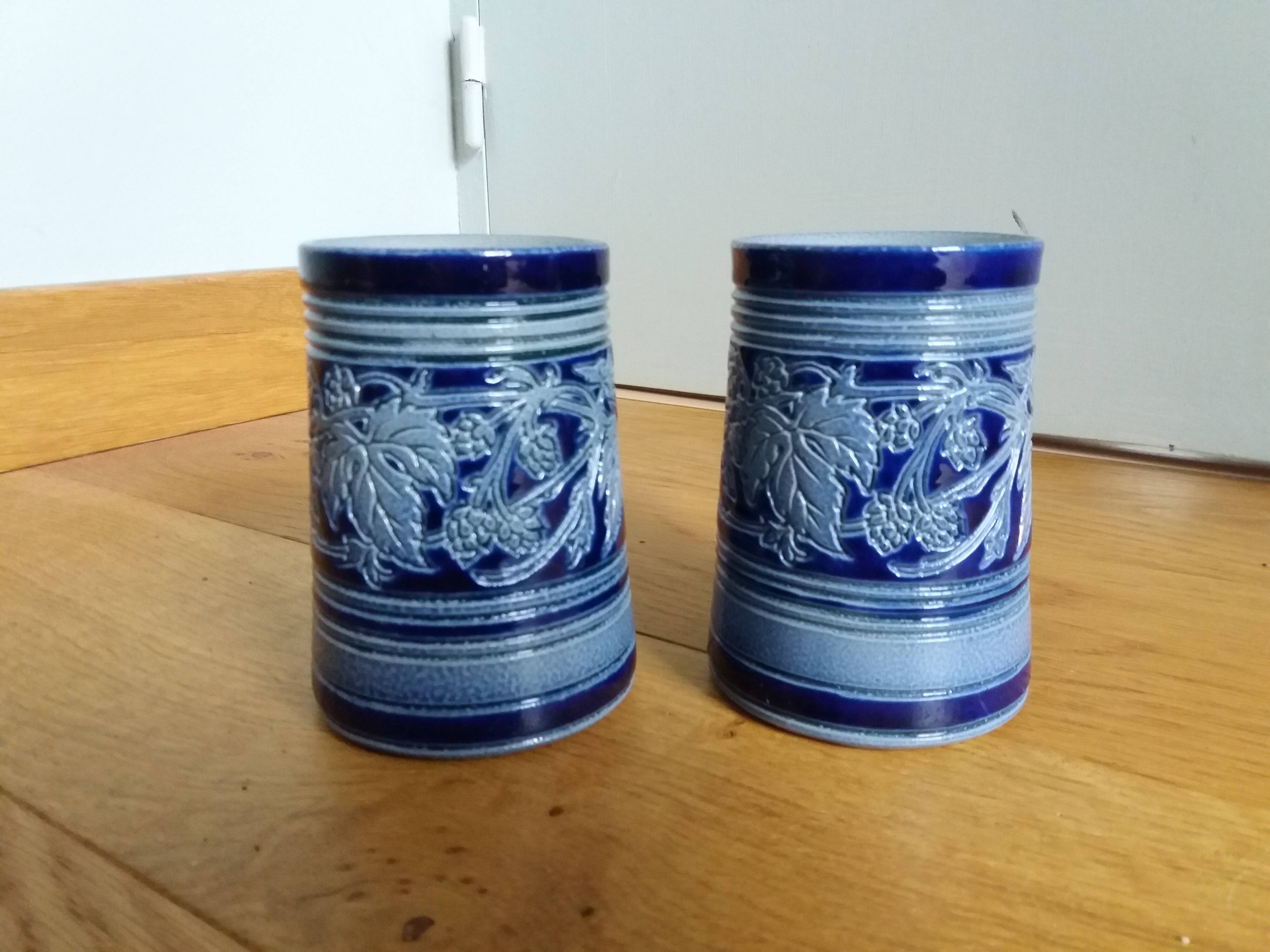 Mug cup in Alsace Betschdorf sandstone signed Krumeich Remmy