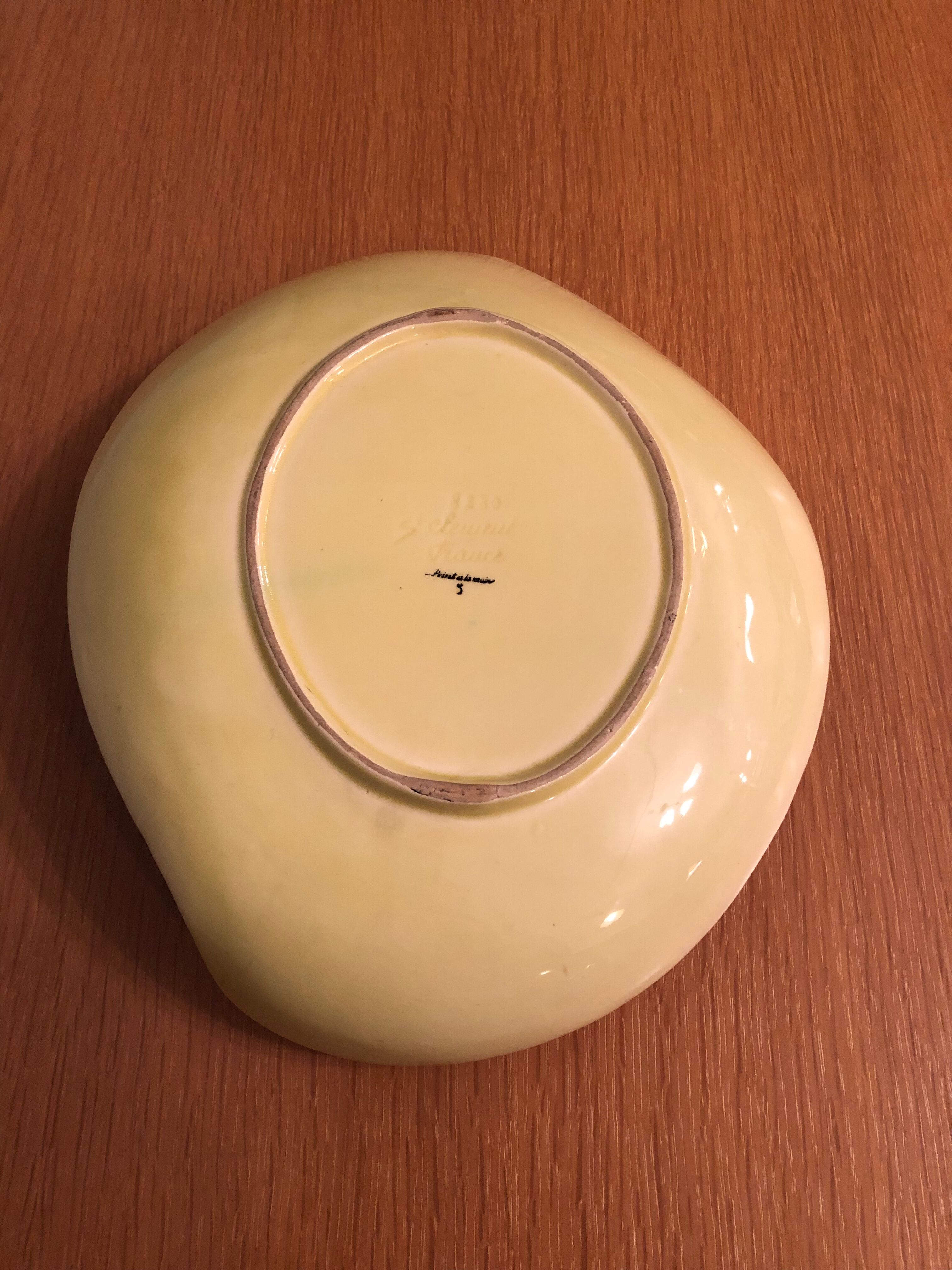 Free-form ceramic Saint Clément