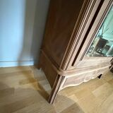 Aerogummed cabinet