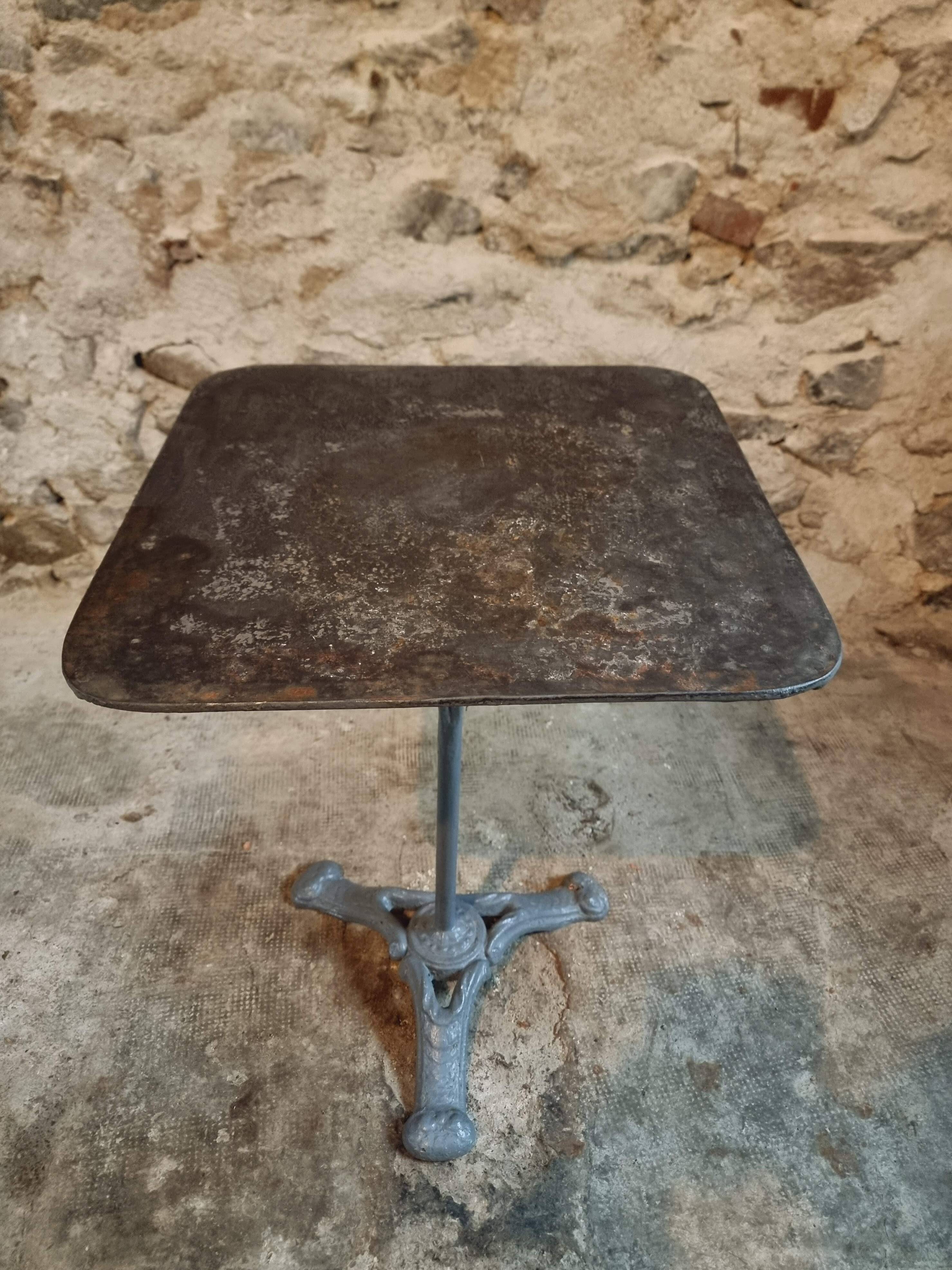 Table Bistrot Ancienne – Table de Jardin/Vin (Années 1920)