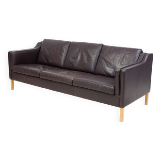Stouby leather sofa