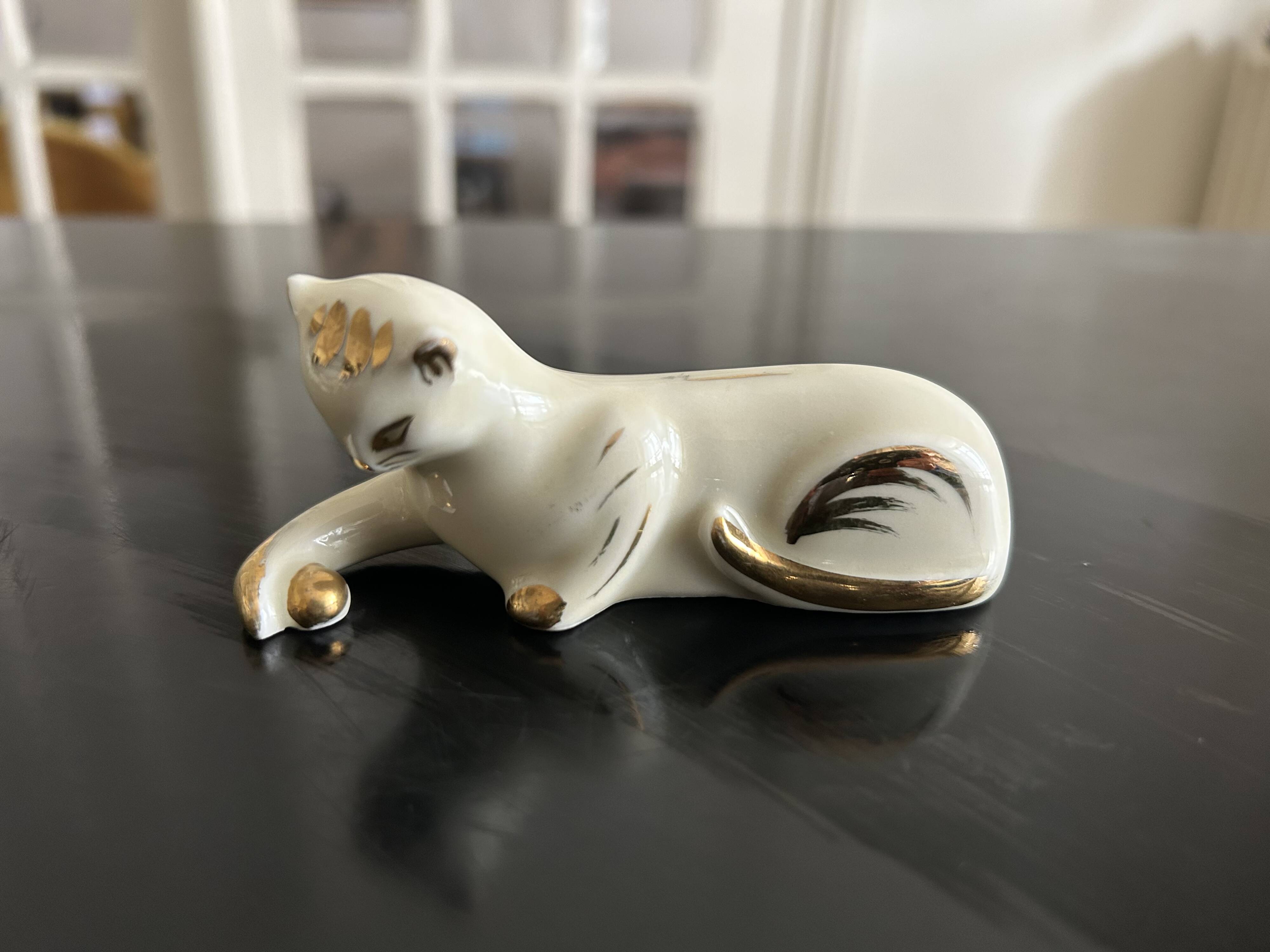 Art deco animal knife holder