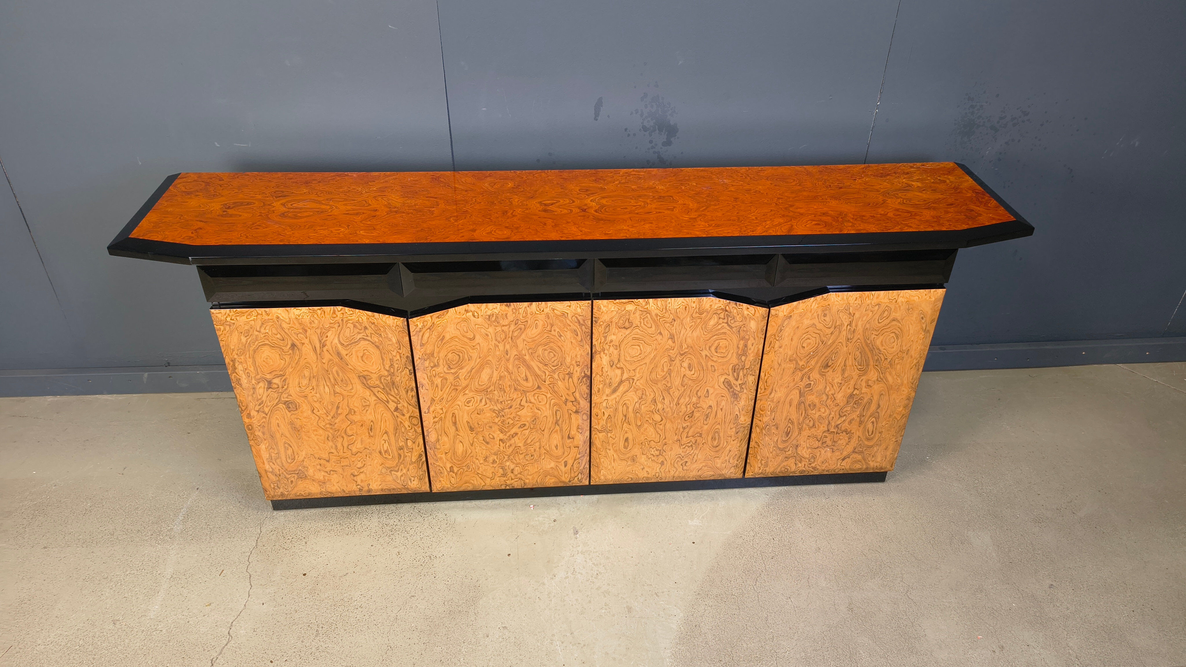Vintage lacquer and burl wood credenza, 1980s