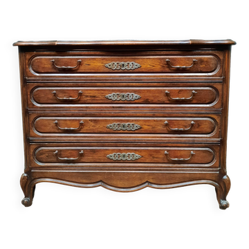 Oak chest of drawers