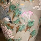 Antique Japanese vase in ceramic with floral and bird decoration, 19th century.