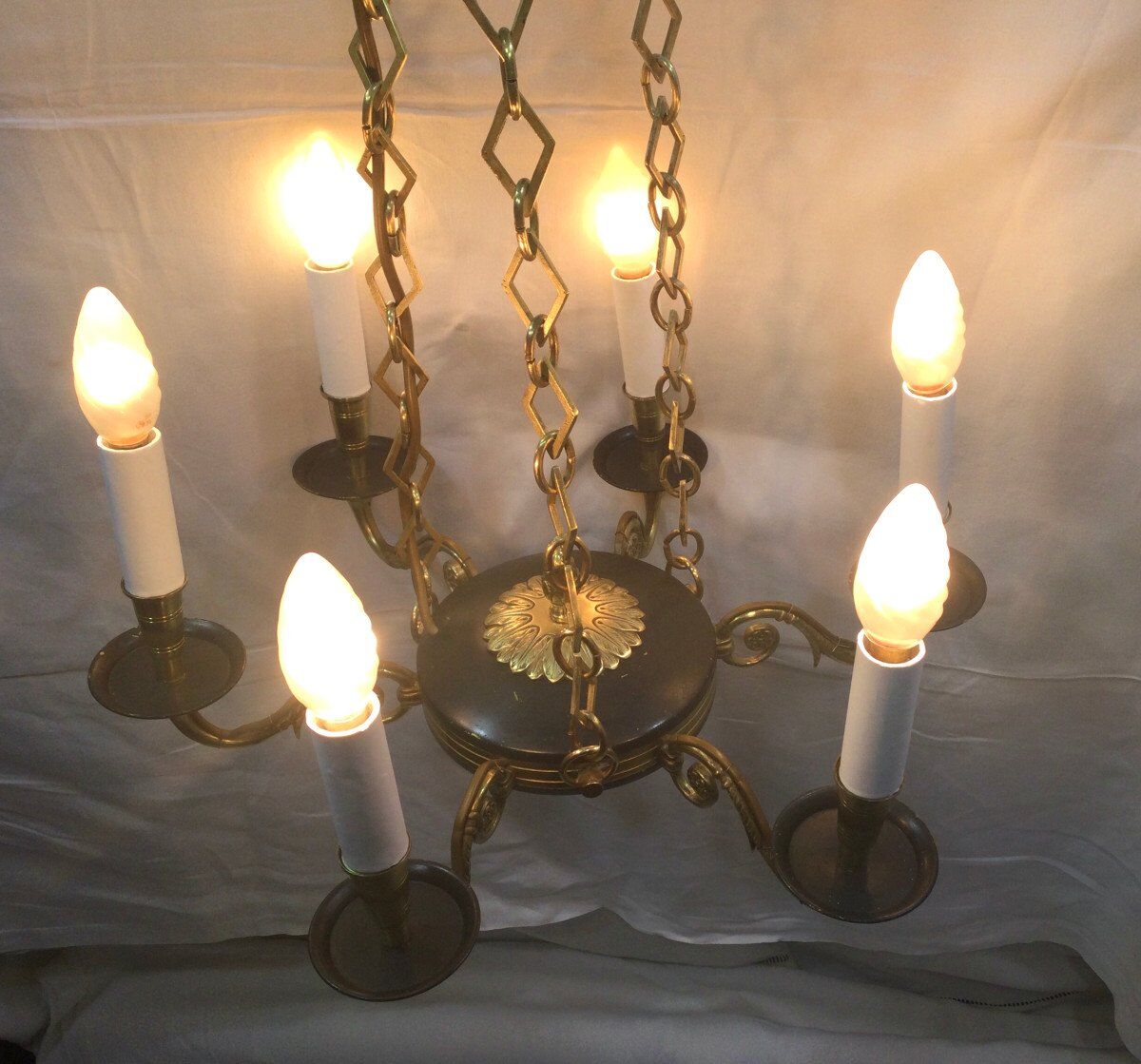 Empire chandelier with 6 lights