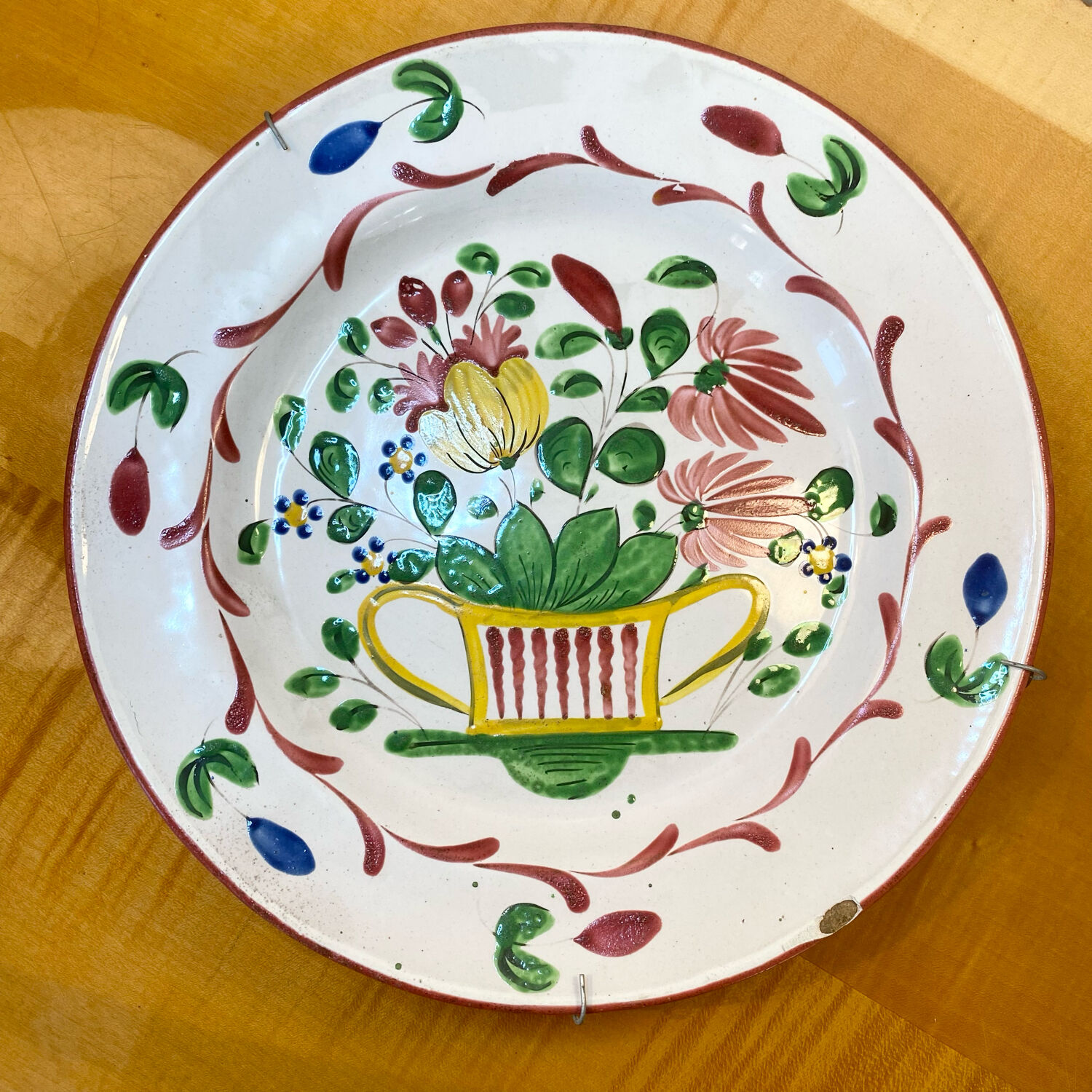 Earthenware plate Les Islettes Basket Flowers 19th