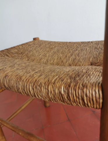 Dordogne model chair from Sentou