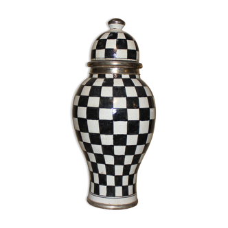 Ceramic vase