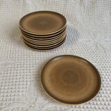 10 dessert plates, Longchamp, 1970, brown