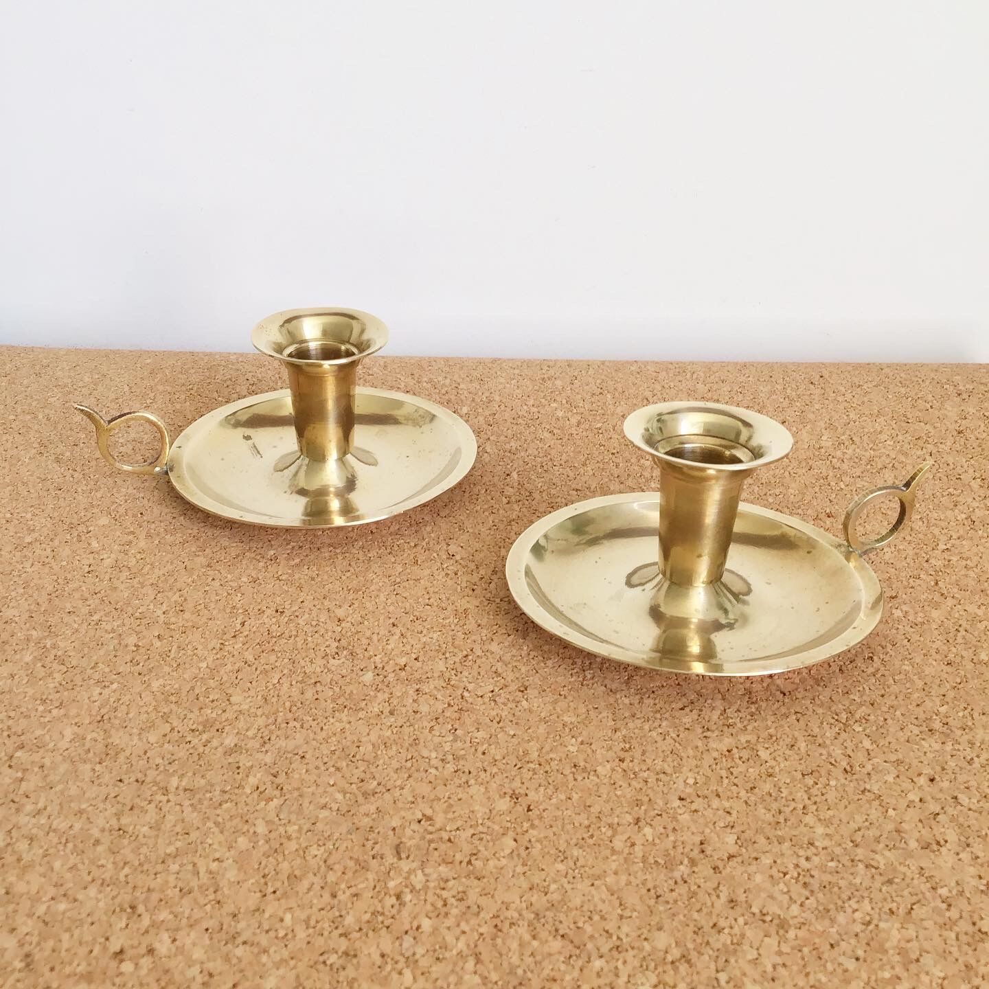 Lot de 2 bougeoirs en laiton vintage