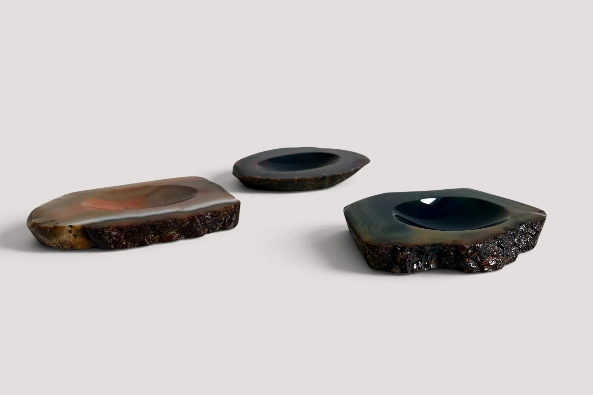 1970s Italian Agate Ashtrays/ Vide-Poche, Set of Three Natural Stone Trays