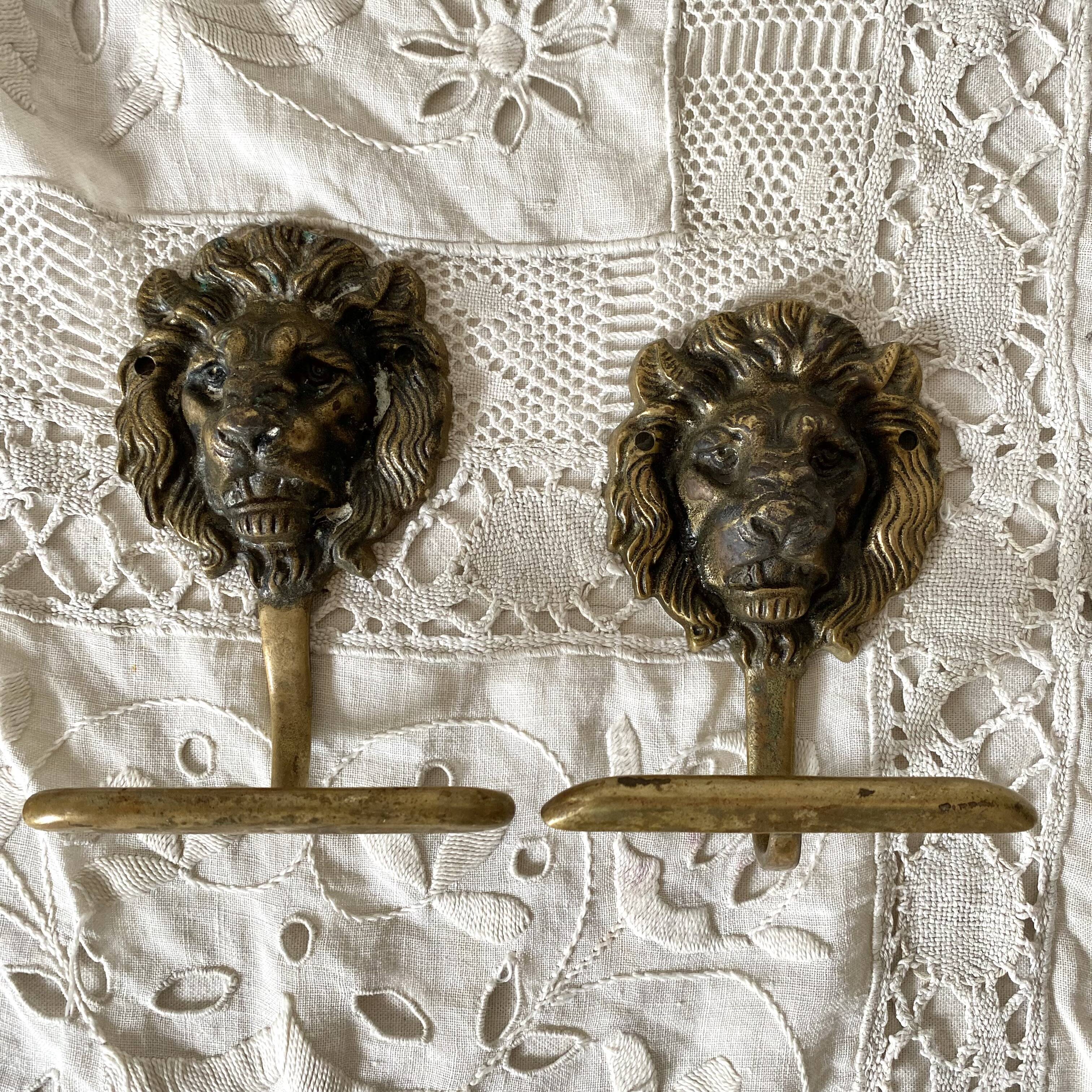 Brass lion head hooks