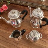 Service à thé et à café en métal argenté et bakélite