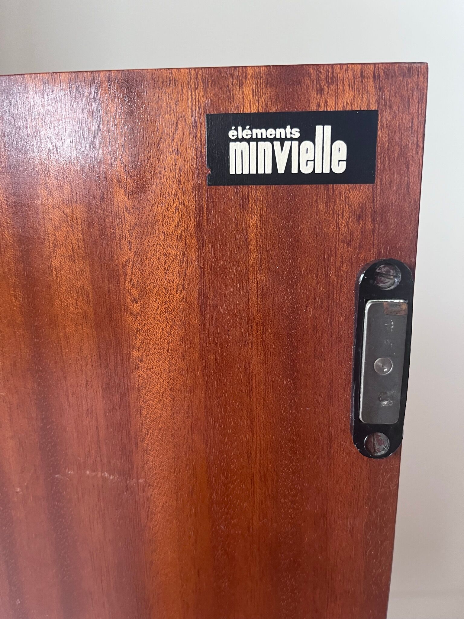 Secrétaire A.R.P. (Atelier de Recherches Plastiques) édité par Minvielle