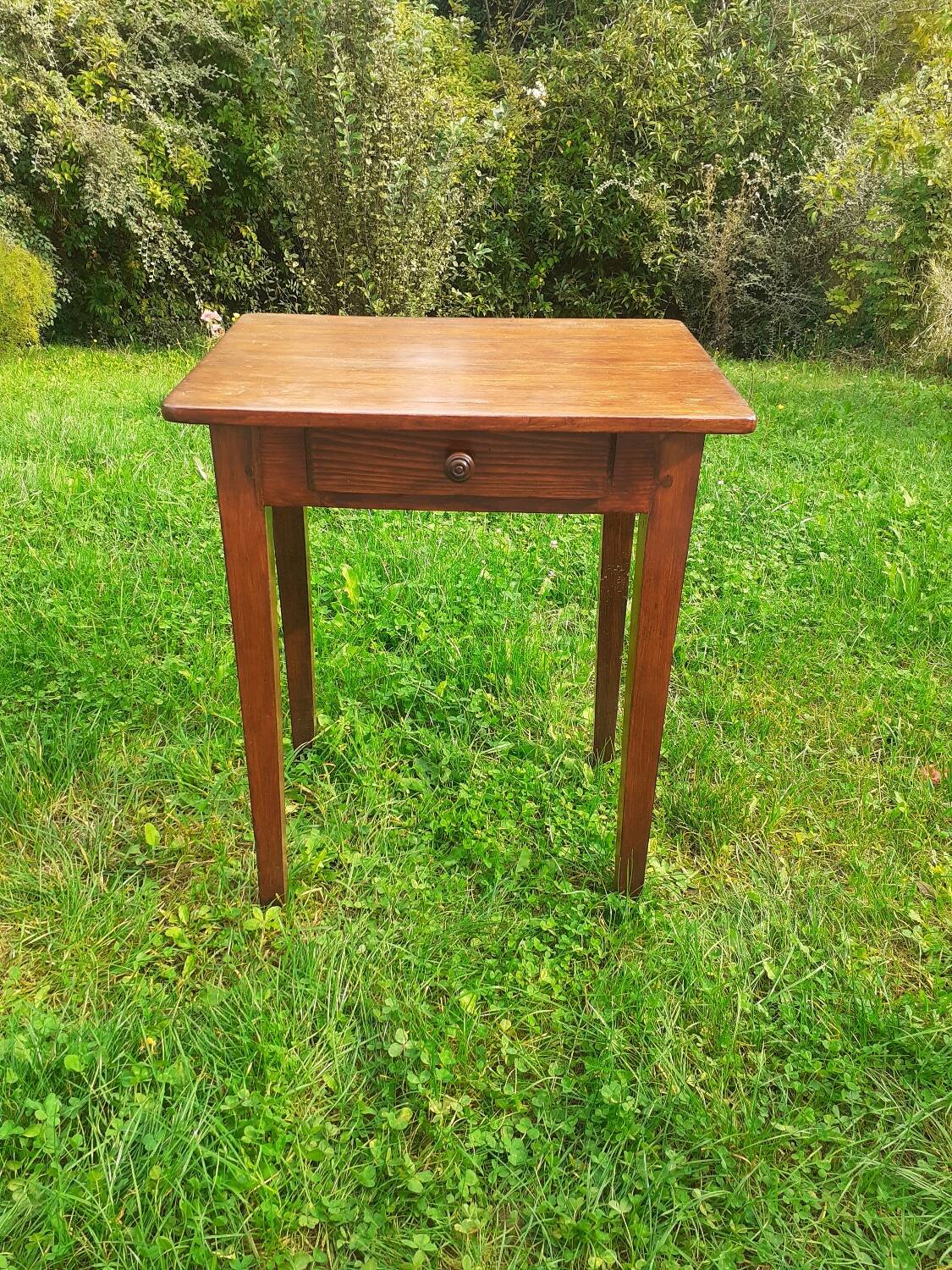 Farmhouse table