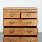 Large antique English blonde oak chest of drawers from the 18th century
