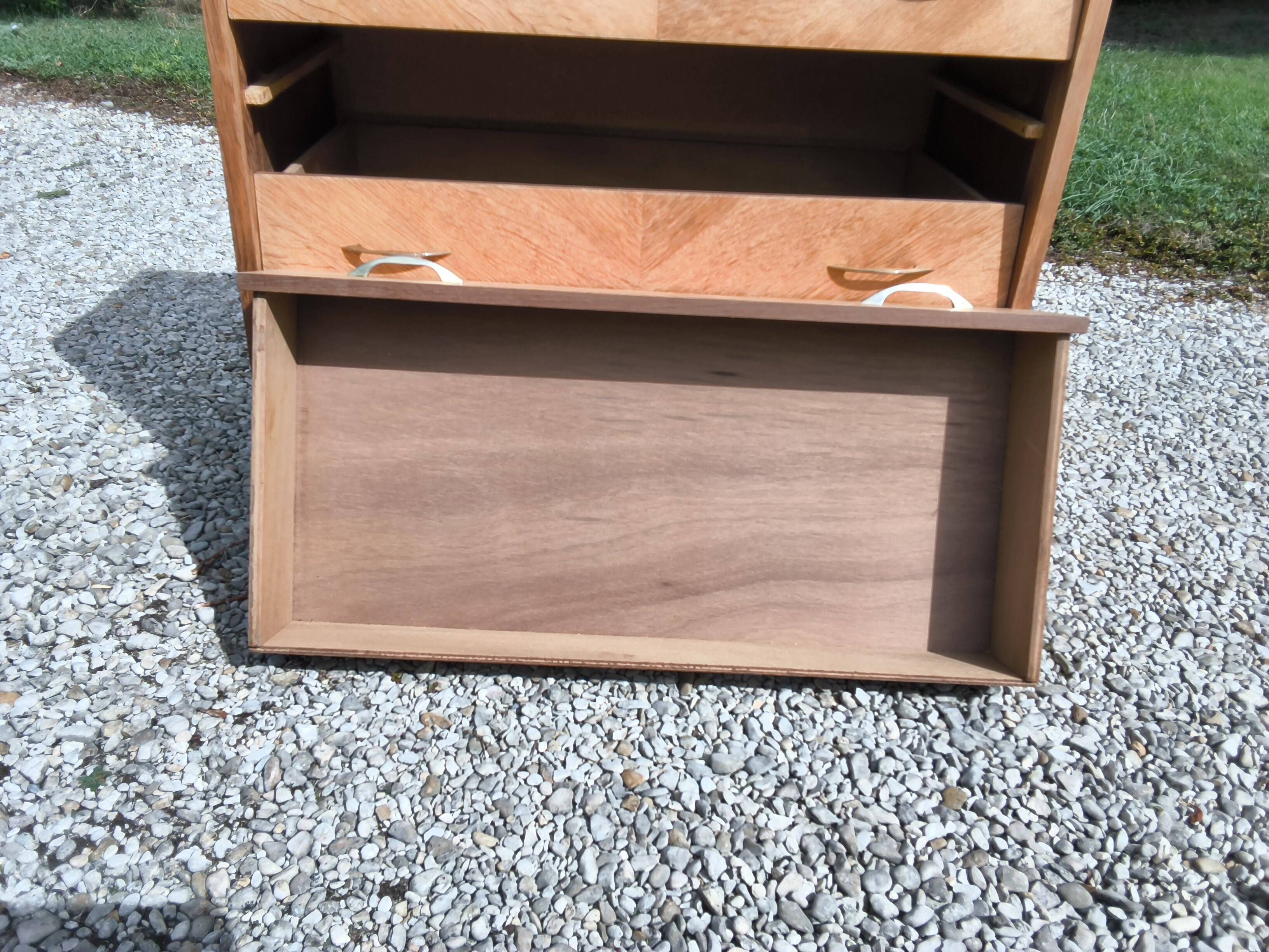 Commode