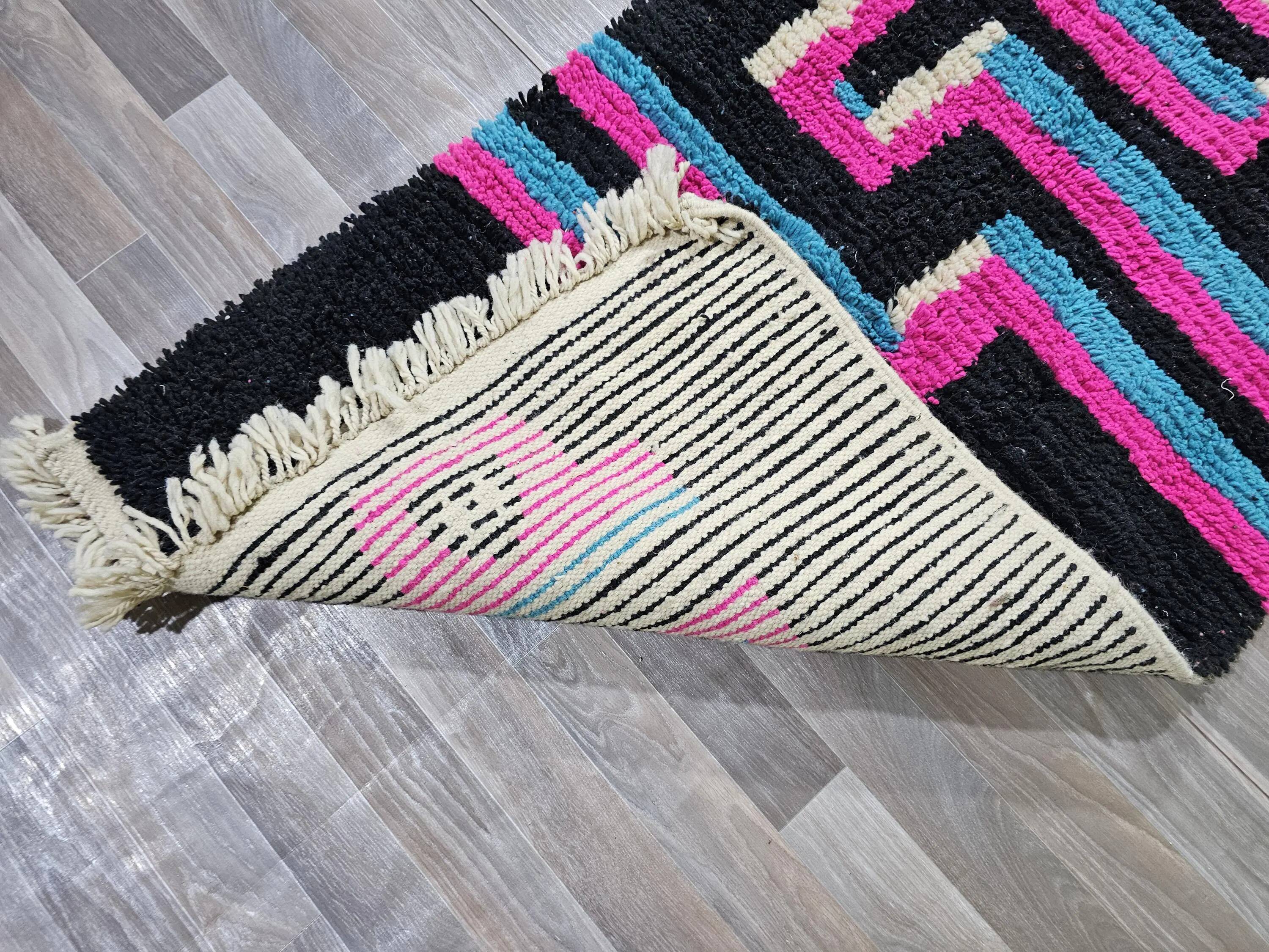 Tapis fait main traditionnal 250cmX150cm marocain