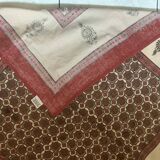 Square tablecloth 106x106 cm