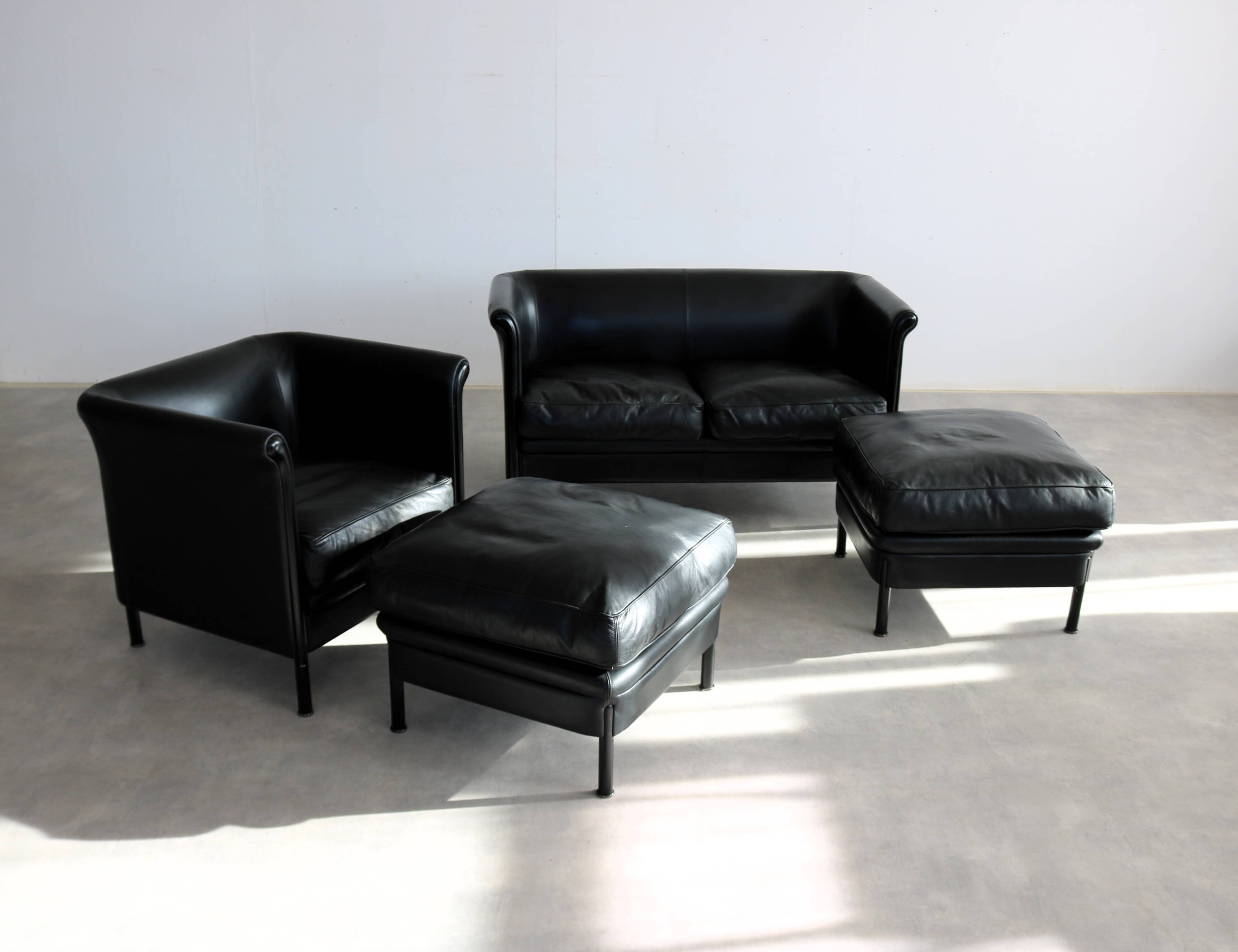 vintage sofa + ottoman | sitting area | A. Citterio | Moroso