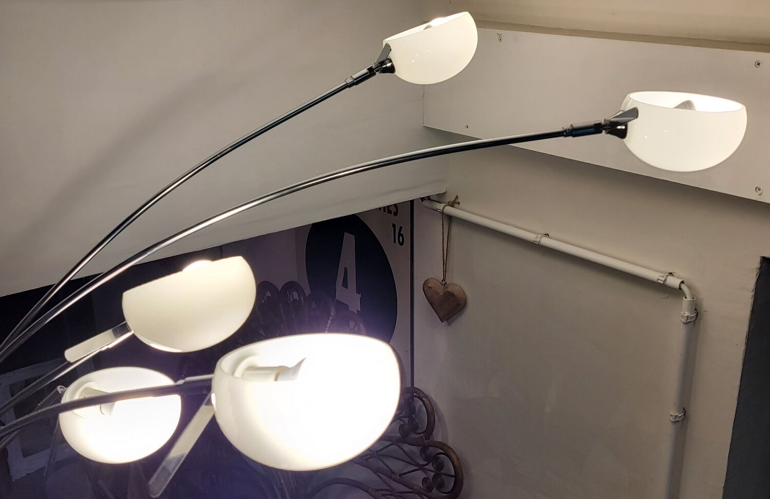 Lily of the valley floor lamp 5 opaline globes