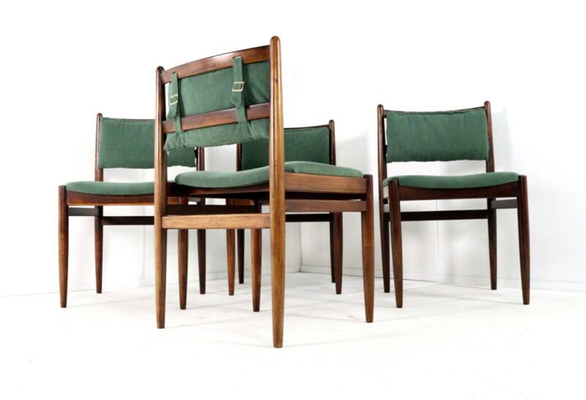 Ensemble de 4 chaises en palissandre 'Quern' - style moderne du milieu du siècle