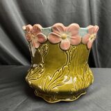 De Bruyn Fives-Lille slip pot holder circa 1900