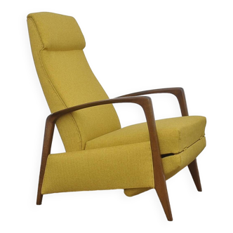 Fauteuil jaune avec repose-pieds pliable, années 1960