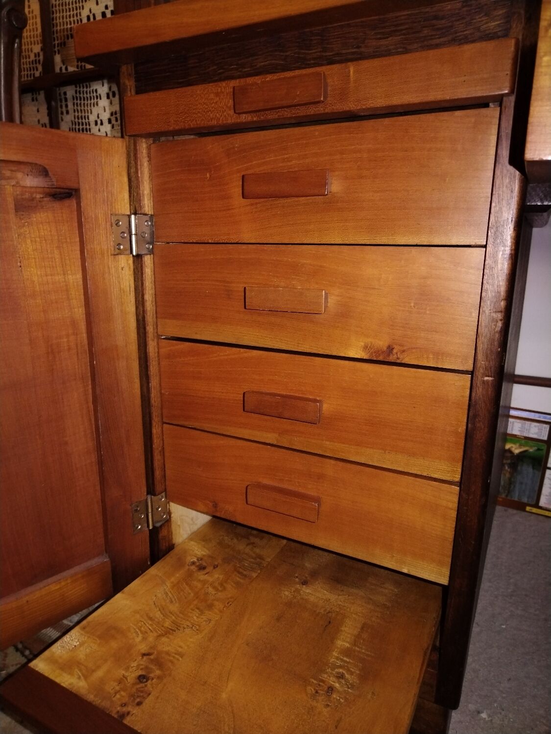 Art Deco functionalist office