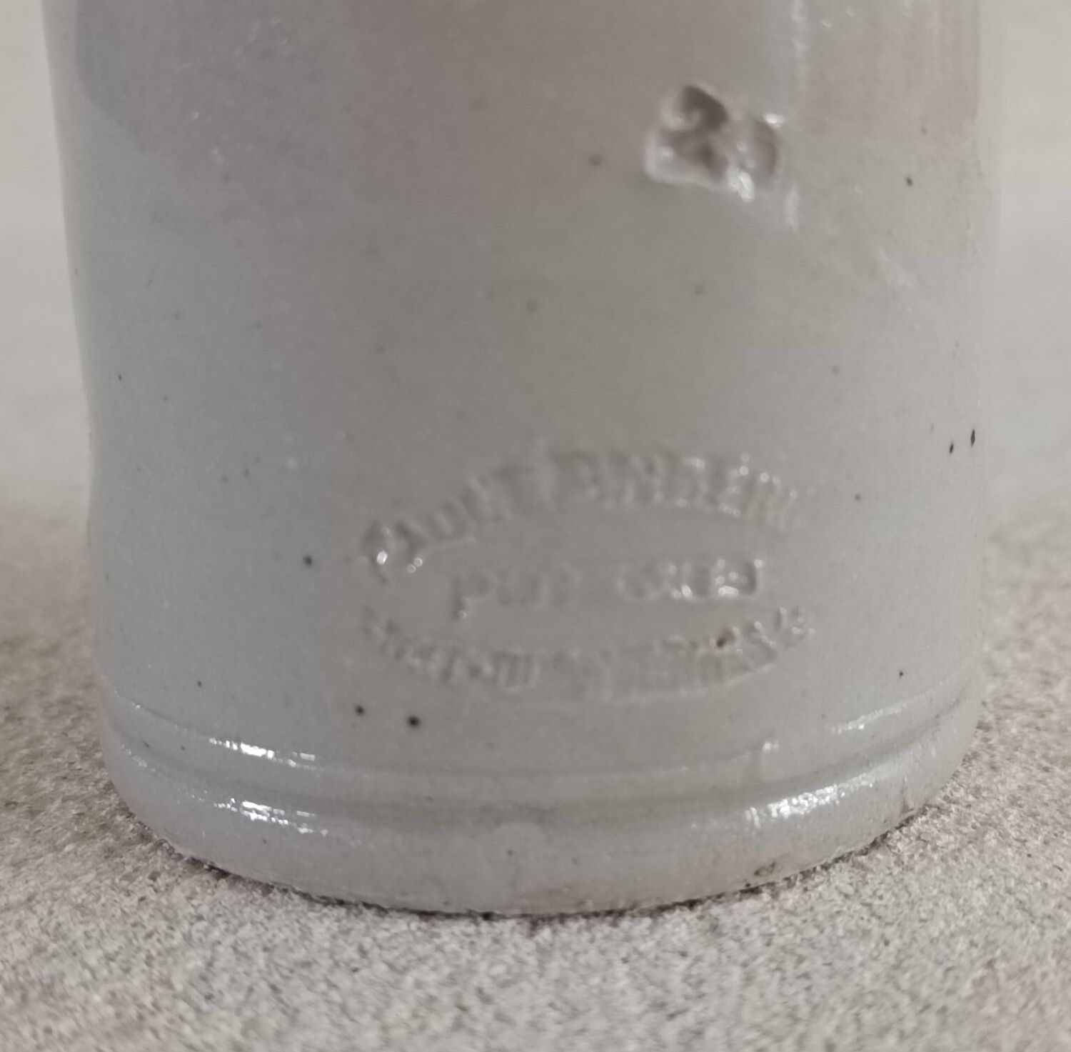 Bouteille en grès