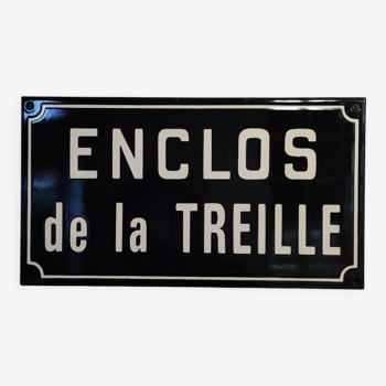 Enamelled street sign