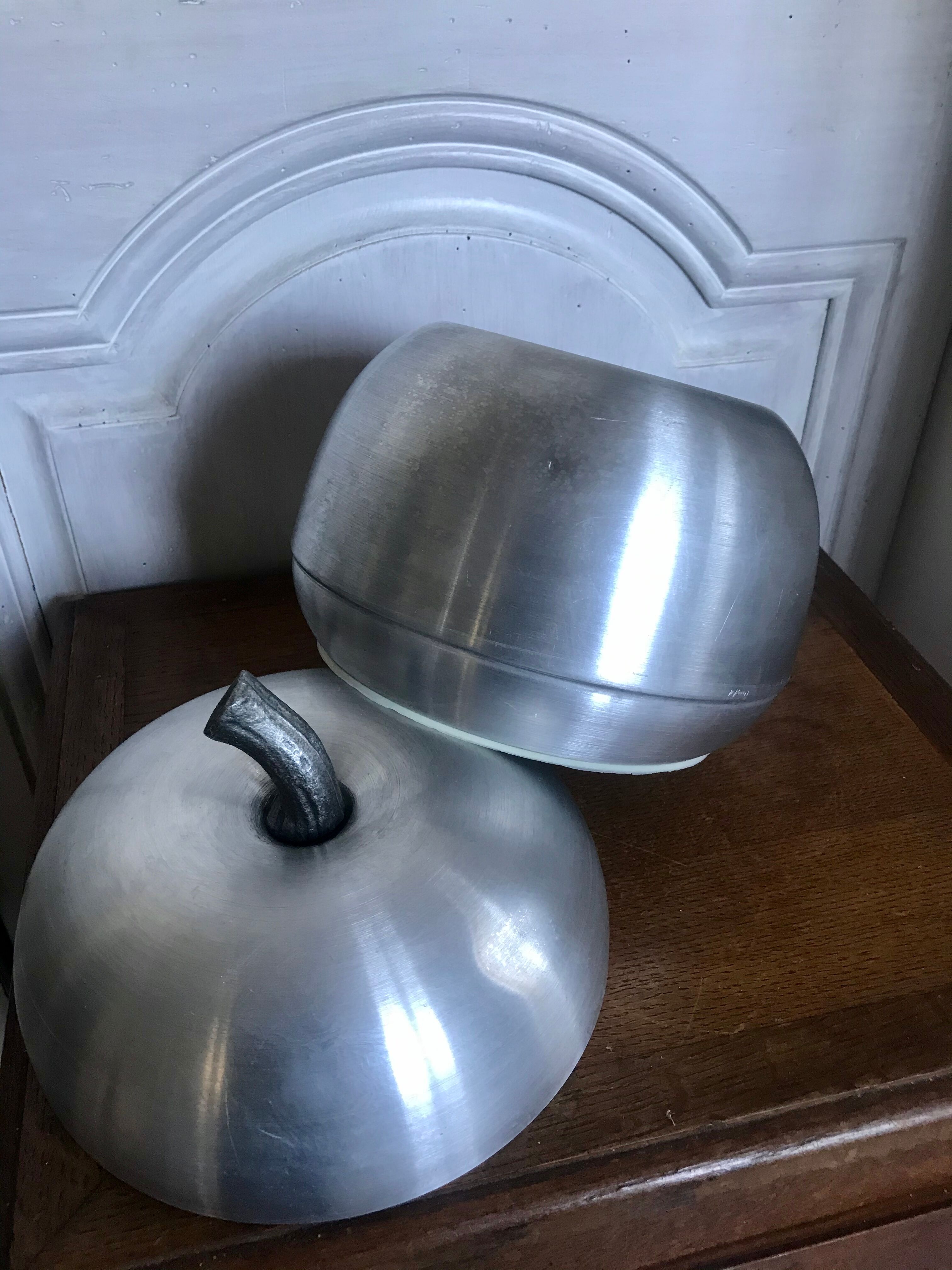 Vintage apple ice bucket