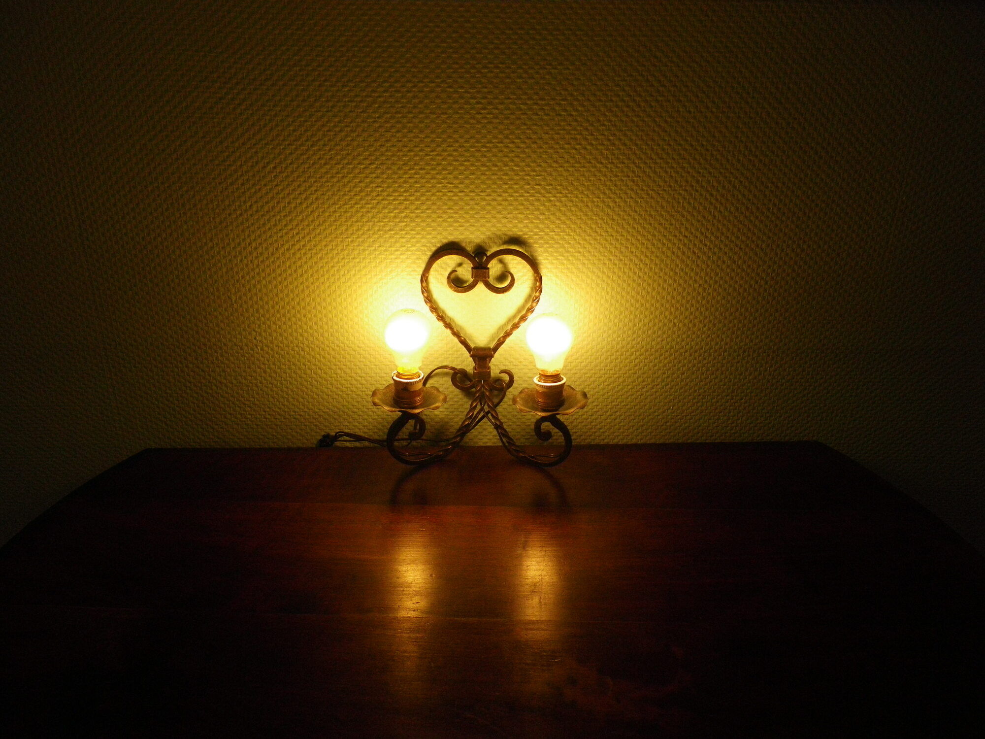 Real wrought iron wall sconce assembled and uns welded, porcelain and brass sleeves -1930/40