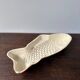 Plat à gâteau en forme de poisson céramique vintage