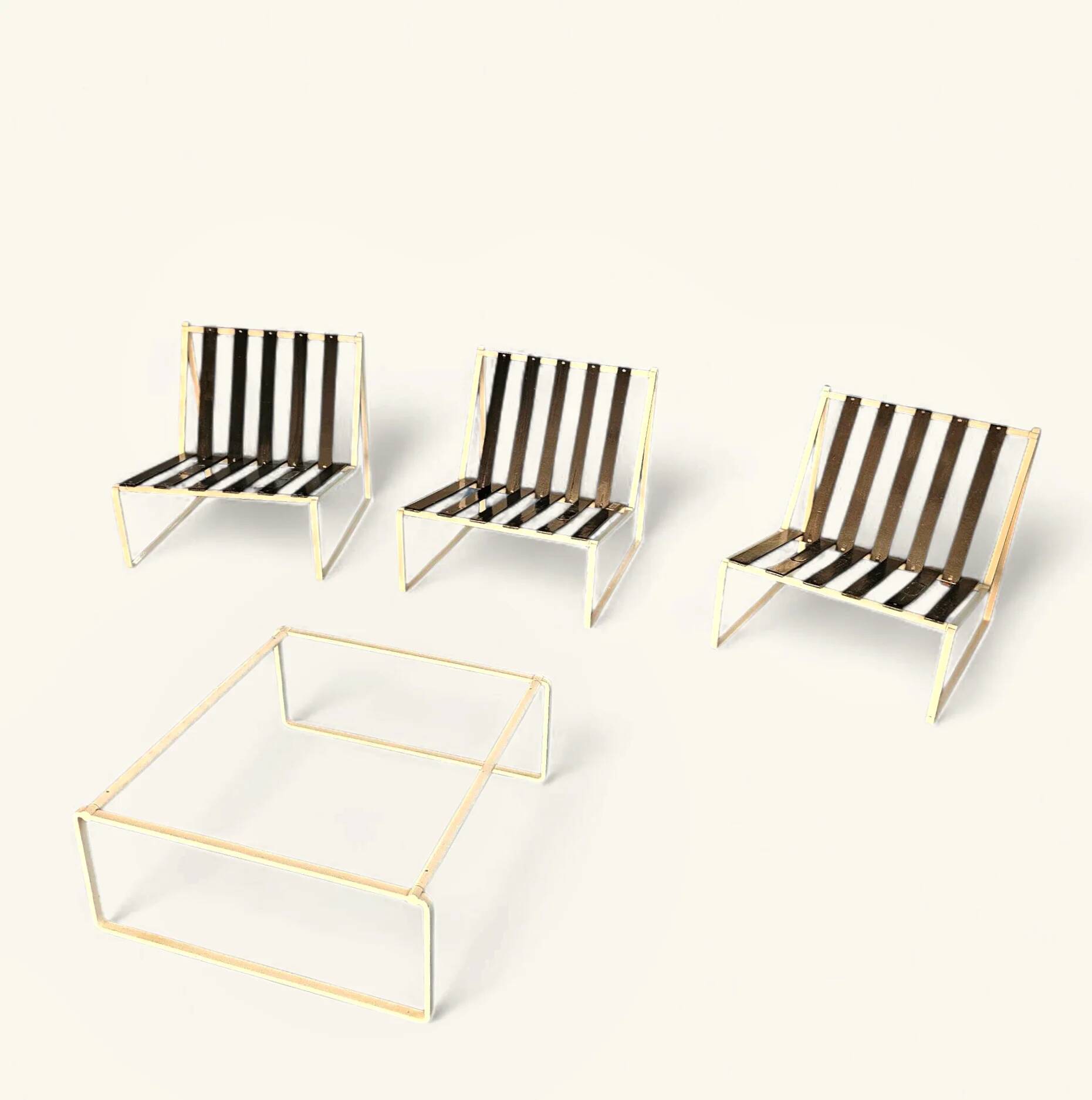 Chaises longues Kho Liang Ie 024 / table basse / Artifort 1962