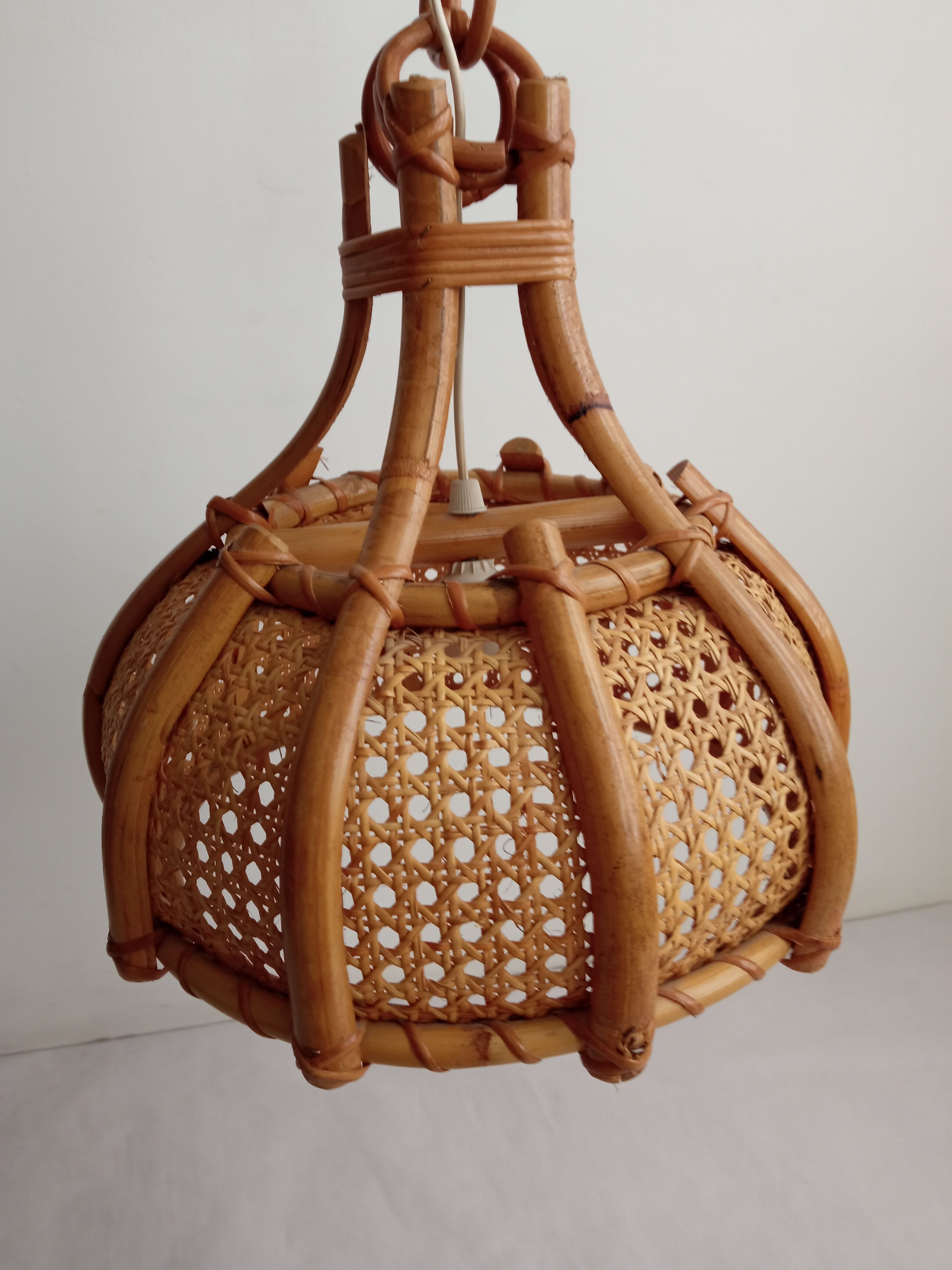 Bamboo and canning hanging lamp