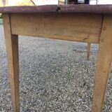 Farm table