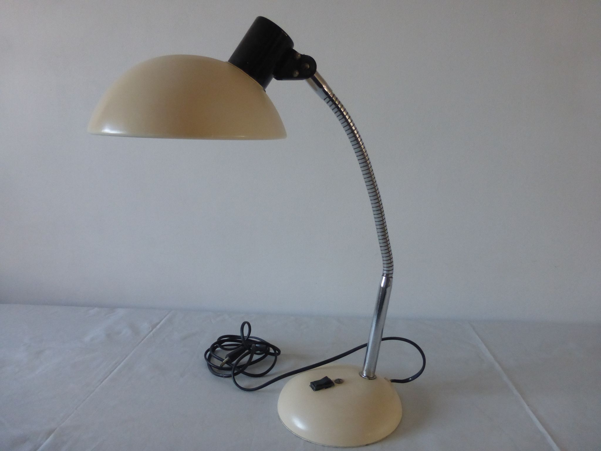 Lampe de bureau style Bahaus